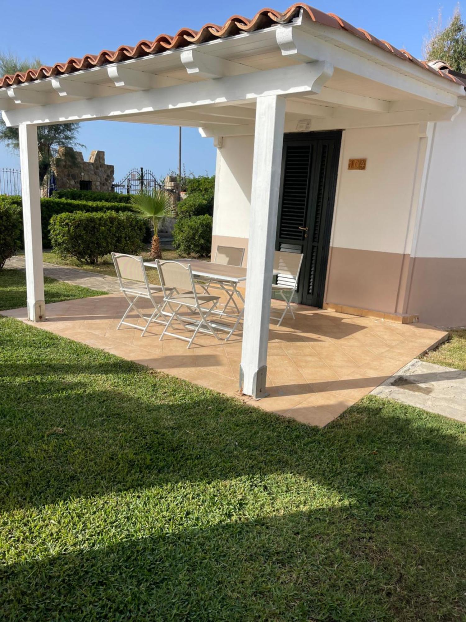 Soleada Club Aparthotel Campofelice Di Roccella Exterior photo